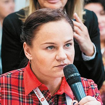 Екатерина Лавренова